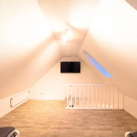 Gallerie-wohnung Fur Monteure Appartement